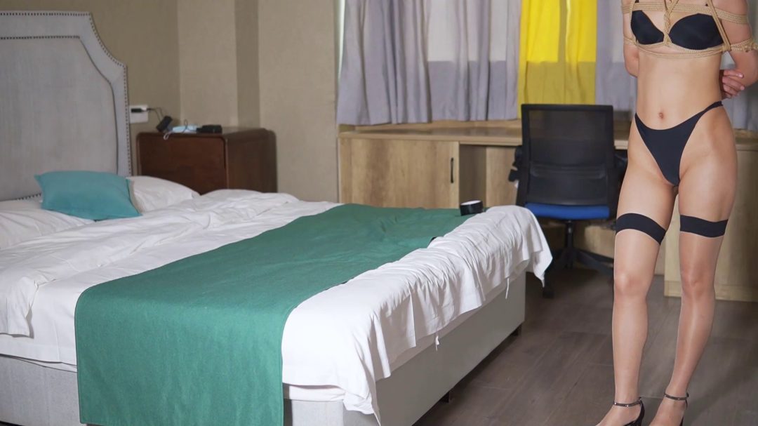 丝袜高跟少妇的腰 长腿-肥臀-3