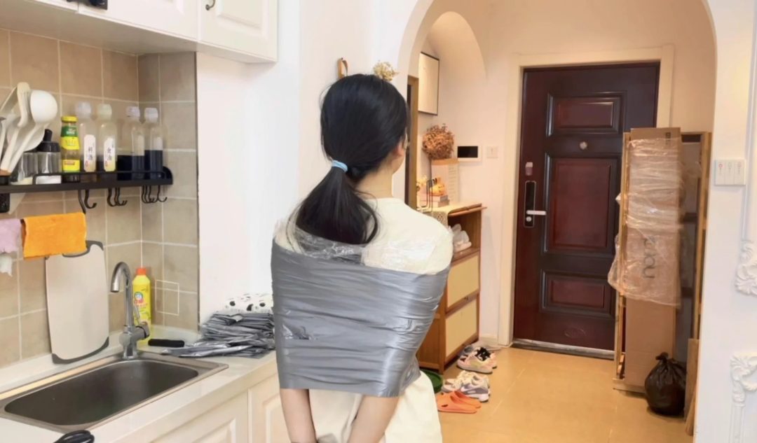 【小R】驷马胶带的束缚-3