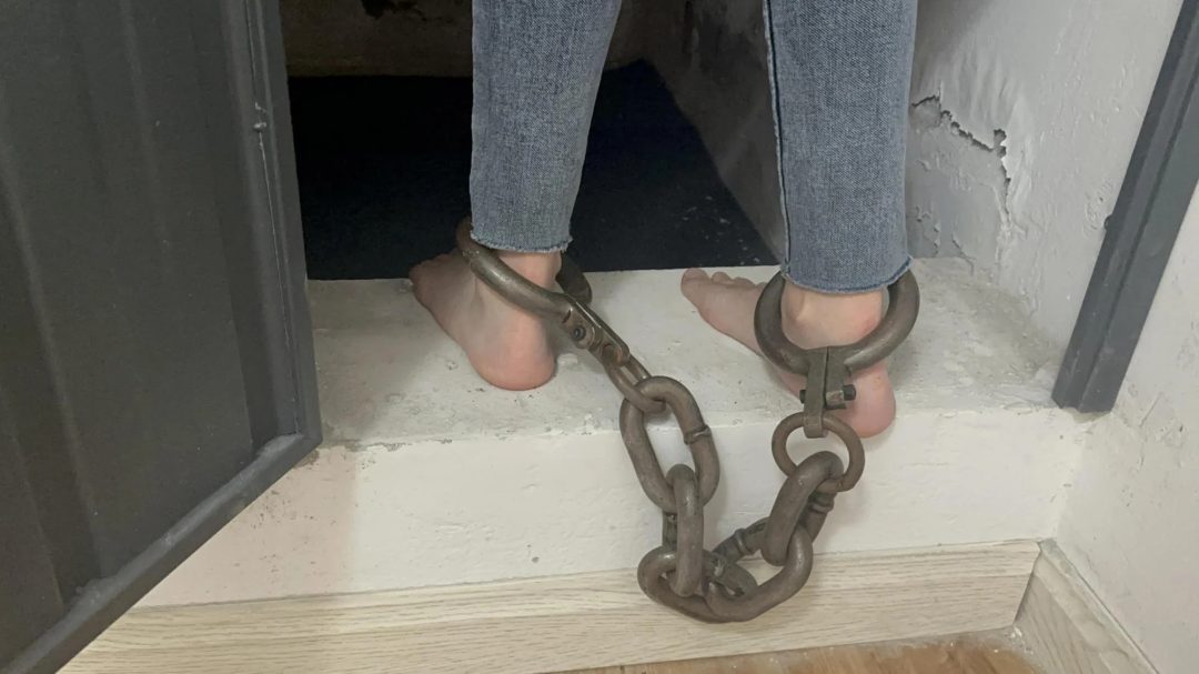 美女监狱主题体验-5