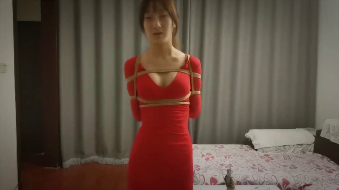 疲惫的舞蹈生 舞蹈生归家被入室紧缚-4