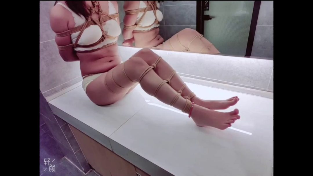 酒店内衣捆绑挣扎-3