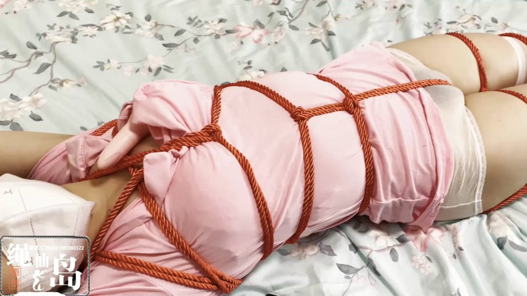 社区护士诗诗妹妹上门做检查，被小伙迷晕绑起来，堵嘴，电击-5