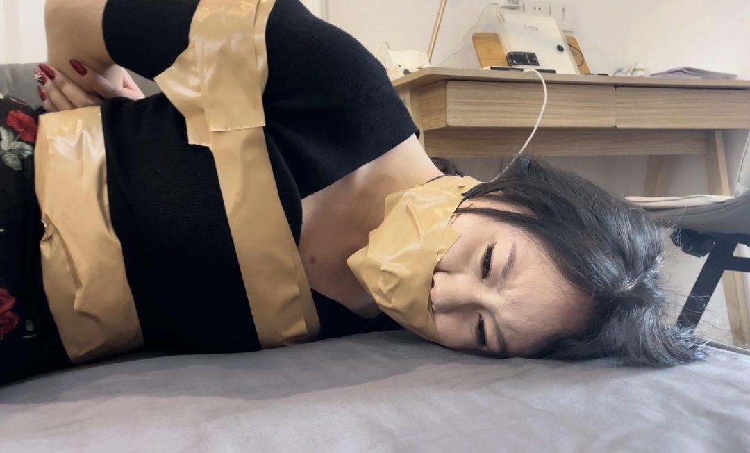 【缚艺录】【小知】日本胶带+堵嘴后的3层封嘴，“呜呜呜”-8