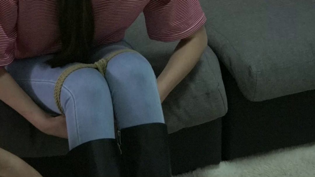 定拍新模夏天初次捆绑实录-8