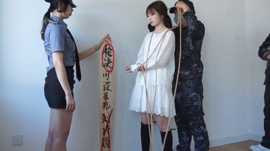 顽抗到底的诗颖-8