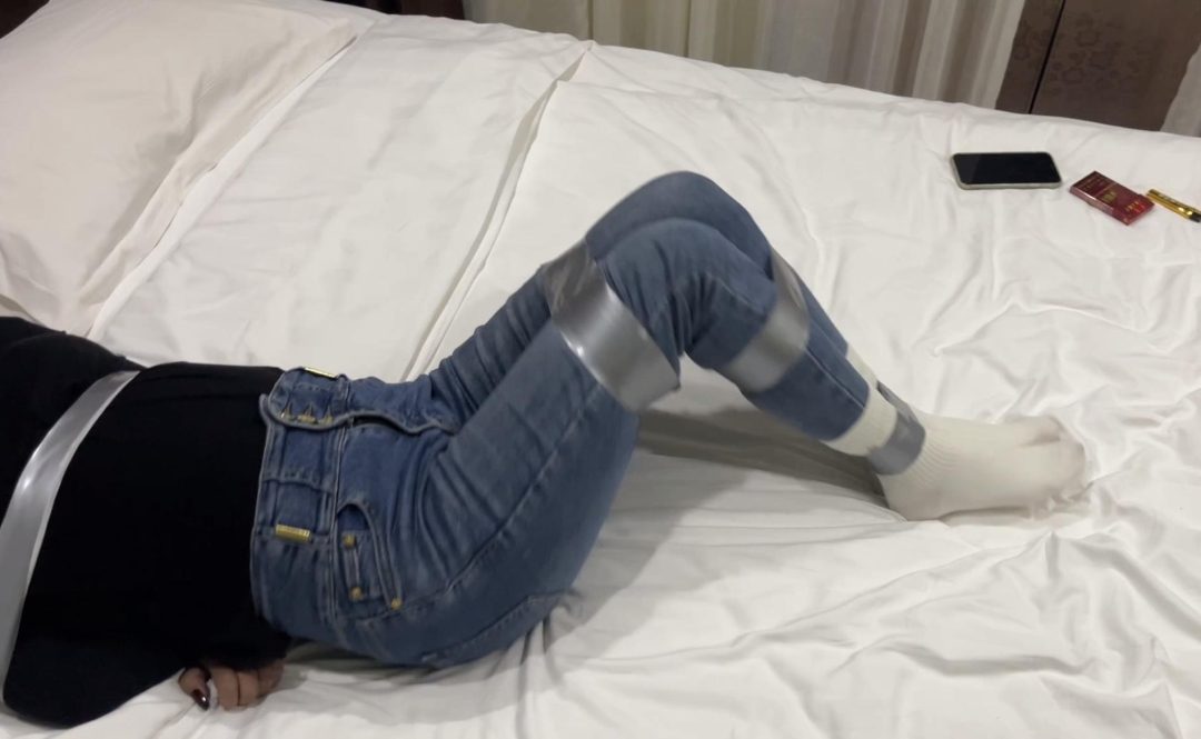 【缚艺录】【任我行】【晴儿】银色胶带的挣扎-6