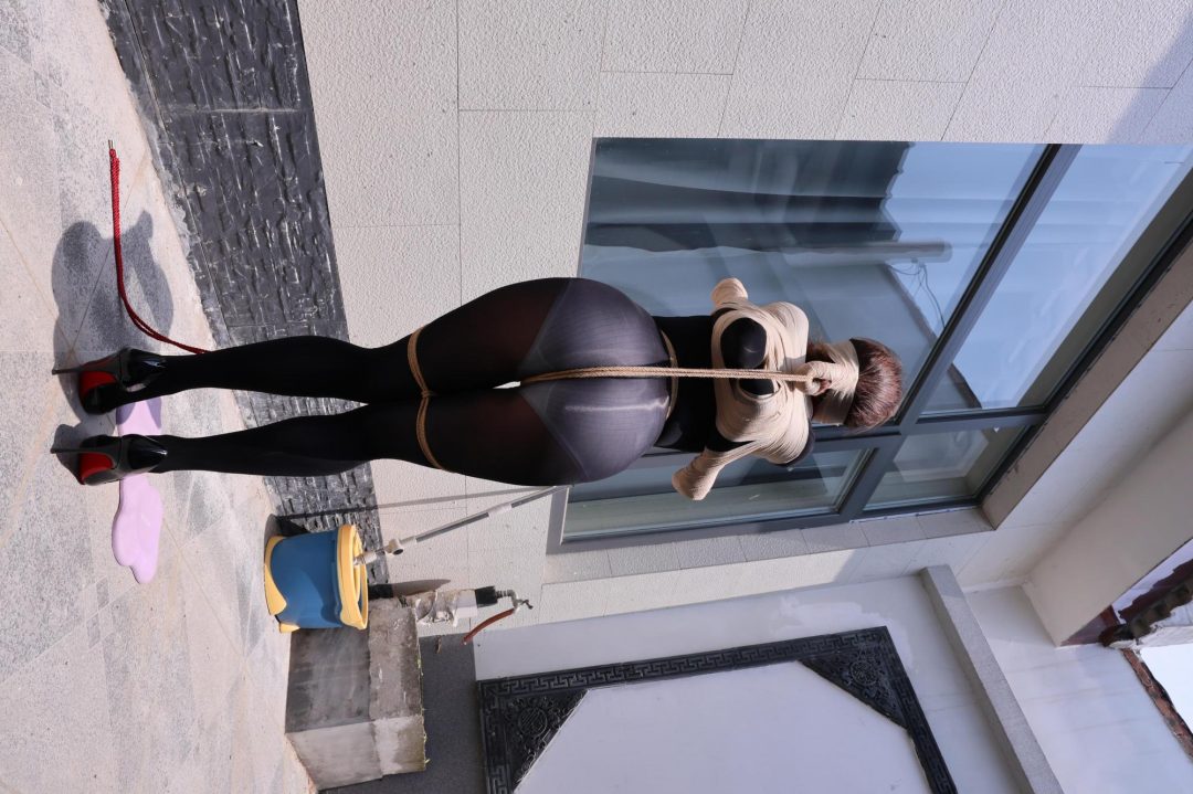 紧缚玩偶01-小鸡翘臀缚-3