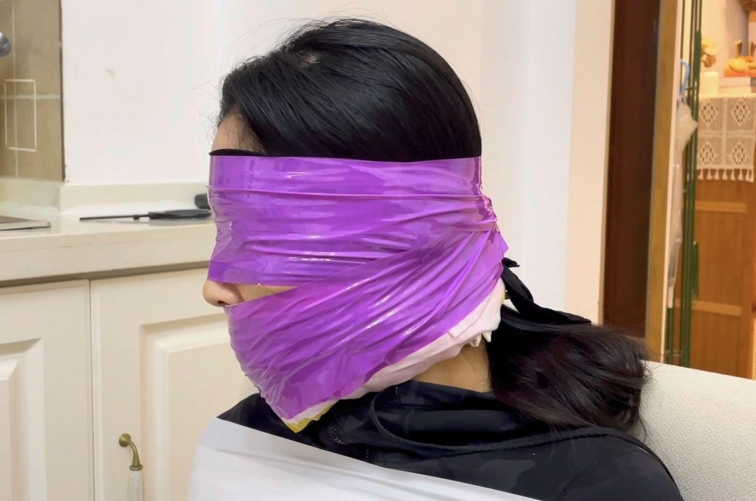 【小橙】【招模特】椅子上的白色胶带捆绑，4层胶带封嘴+丝袜蒙眼，多层封堵爱好者必看-13