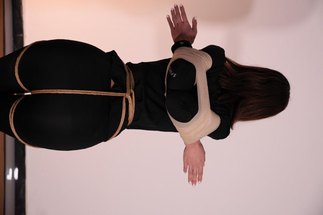 新人小纯试缚三造型-7