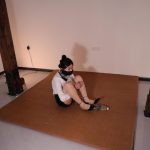 连体板铐禁锢3小时 上