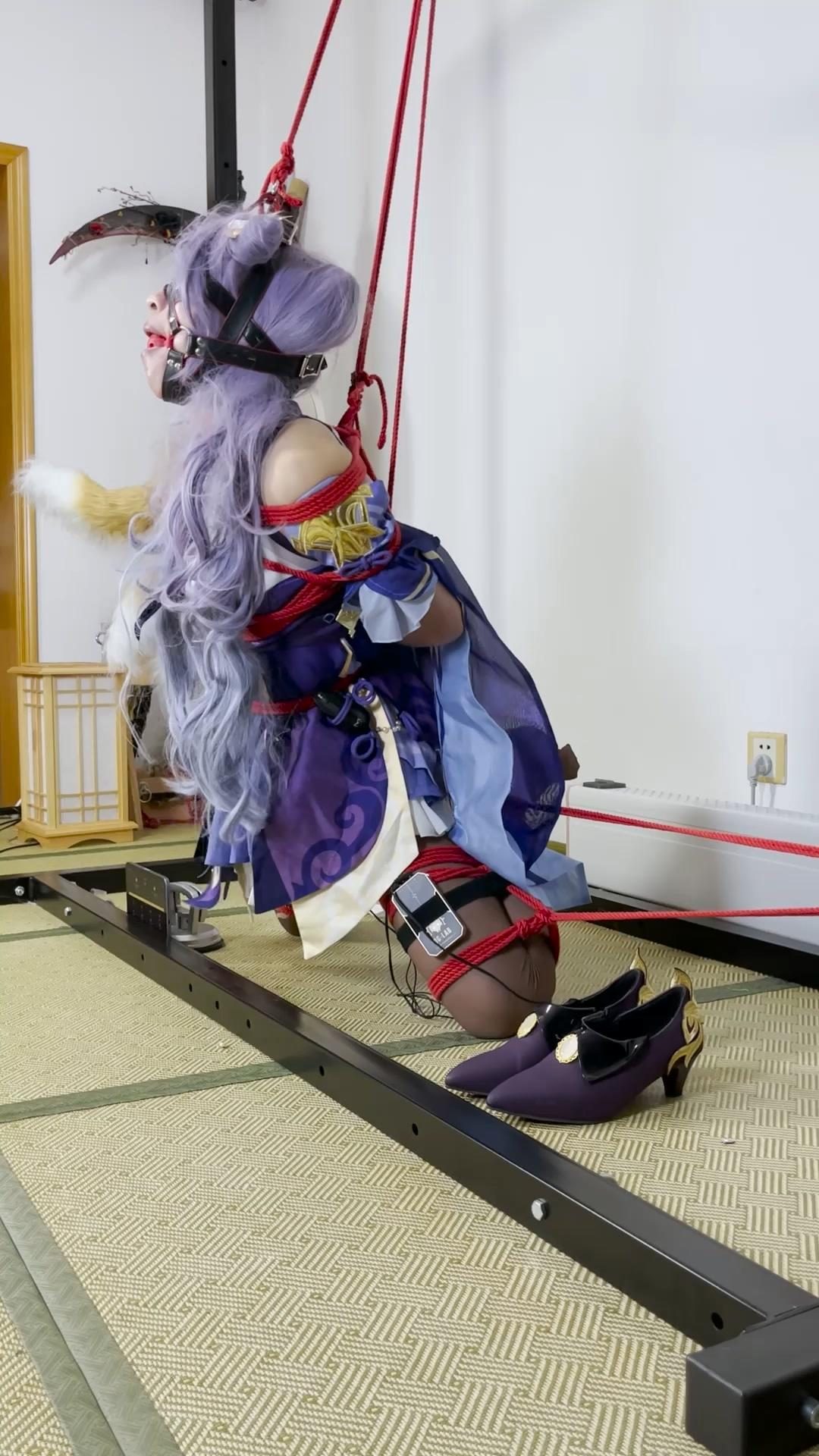原神cos-刻晴日式折腿吊缚放置+强制分腿+电击-3
