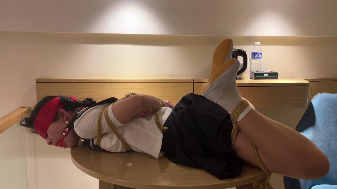 【臭脚妹妹】【驷马】【肉丝】【白袜】【白一带】-3