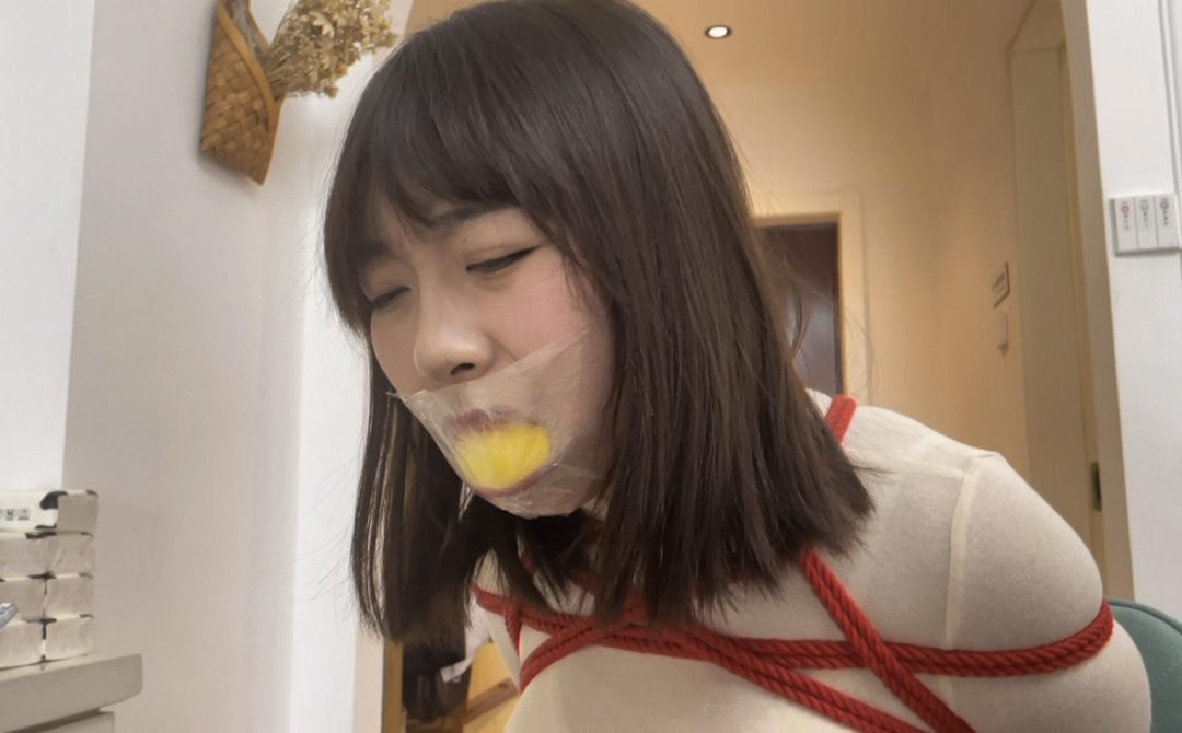 【小诺定拍】 海绵球+封嘴，黑丝小jio，挣扎度很高-6