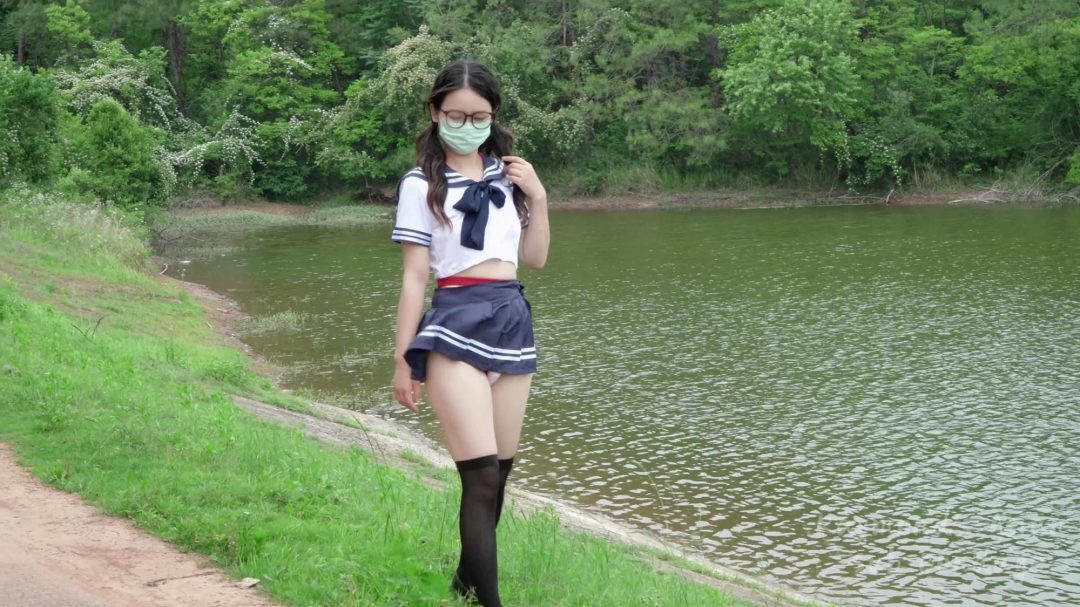 【Raymond】（精品户外）极致的人前羞耻之旅：一整天的多场景的户外羞耻TJ（羞耻着装+绳衣+很多人前的镜头+路边摊买东西等等很多场景）-6