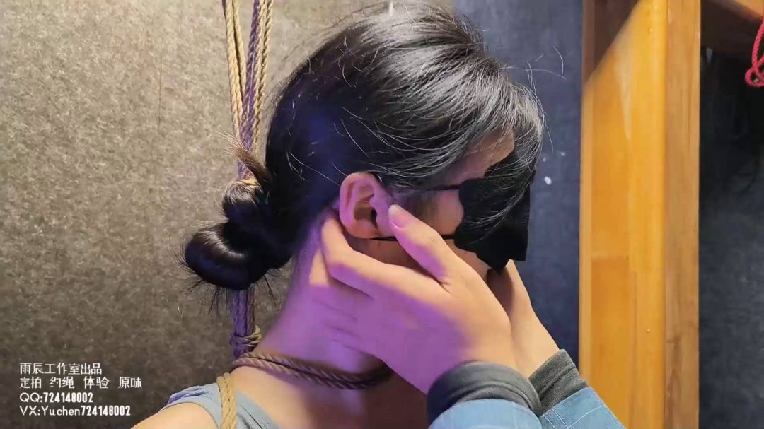 冰儿JK黑丝走绳记 SP TK K9-2