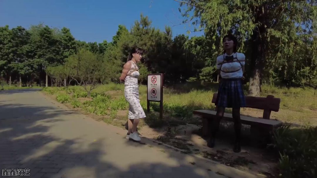 带着她们去户外踏青-7