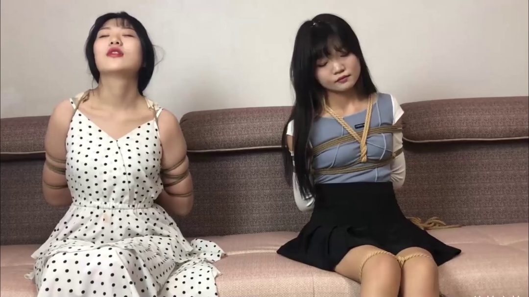 双妹捆绑放置 口球口枷堵嘴 口水滴落~海苗、敏丽-8