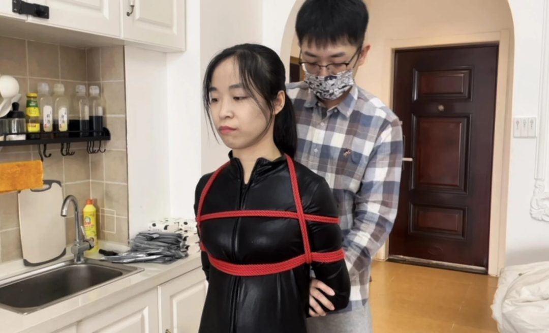 【小海】新模小海，第一次体验绳艺，性格很好，比较顽皮-2