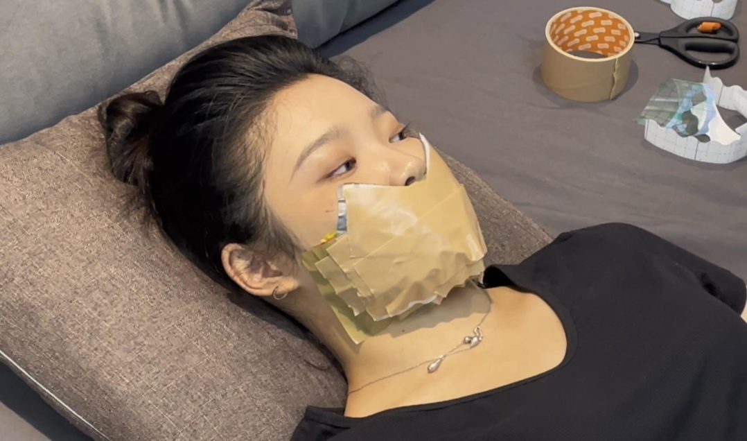 【小橙】胶带贴贴贴~11层胶带，严实地封嘴，每一位模特的必经之路~-6