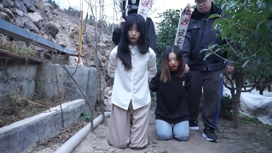 悲情教师 手铐 脚铐 赤脚 裸足 结绳而治 中式五花-10