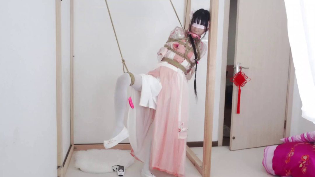 定拍之汉服美女劫难-8