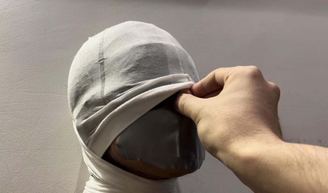 【小阳】纯享：呼吸限制，胶带封嘴后，双层丝袜套头+胶带全脸~-1