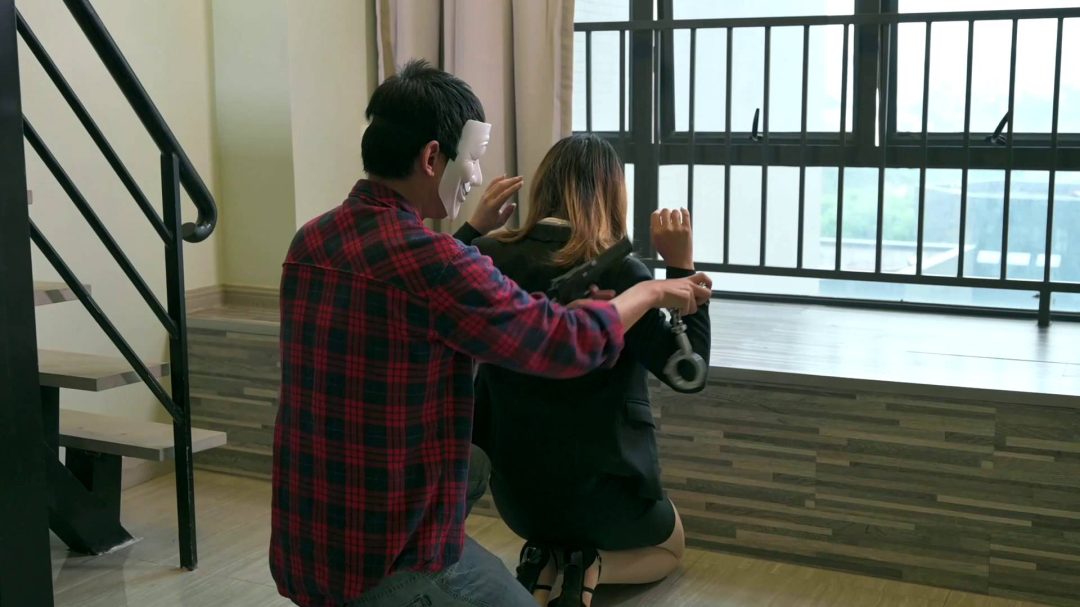 女搜查2（上）白衣肉丝-1