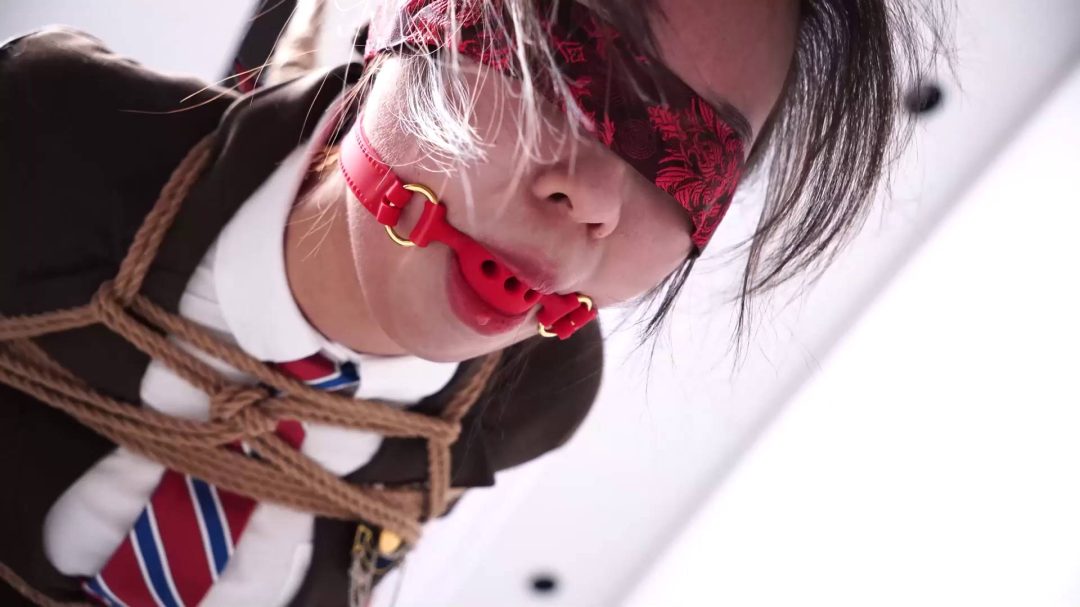 jk白丝小玩吊缚一下-4