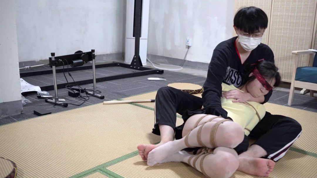 后手观音分腿驷马-6