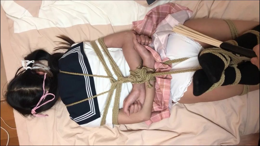 小萝莉超羞涩第一次 硬核驷马（超紧缚）-2