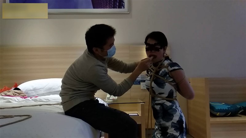 出差美妇的噩梦 或许是美梦-6