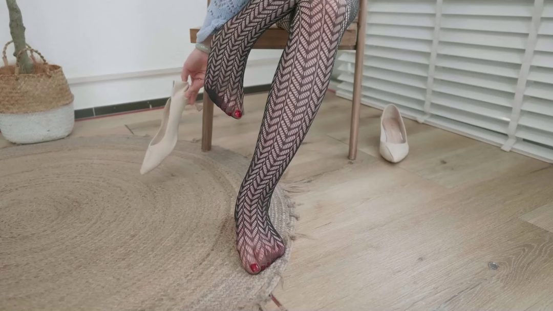 镂空黑丝、镂空毛衣、镂空内衣、镂空内裤，极致紧缚，丝袜勒嘴-4