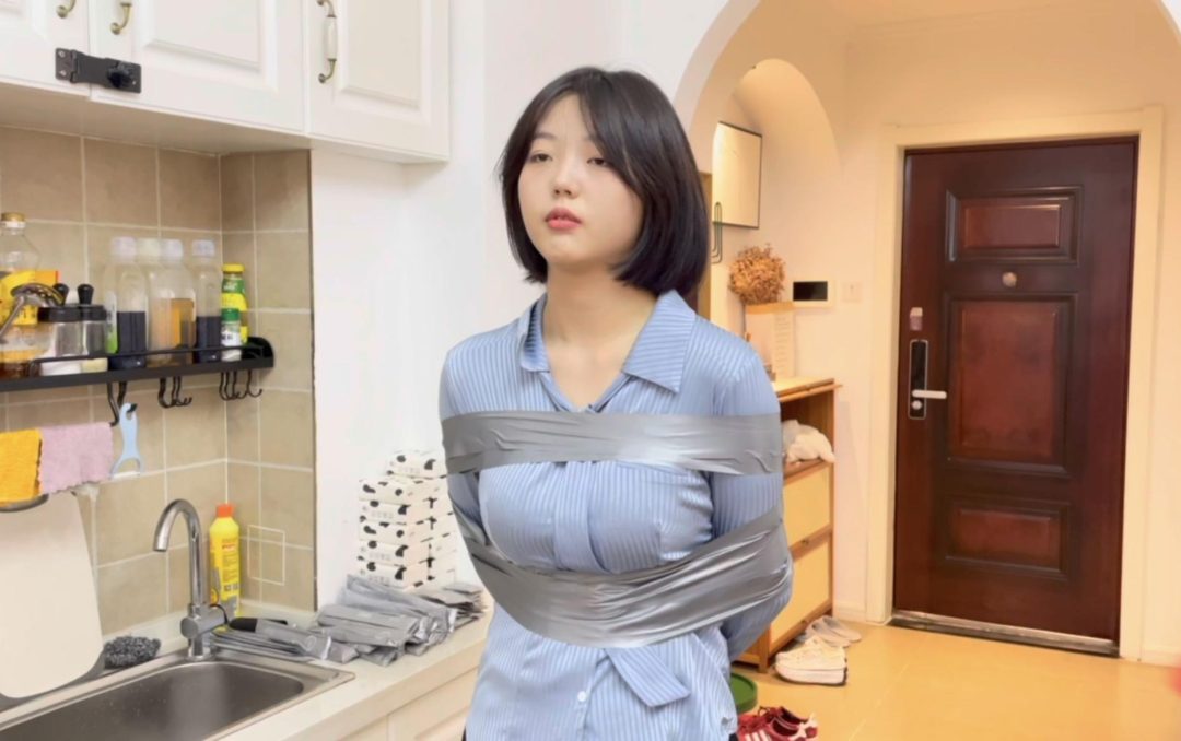 【小晗】新模小唅+小菲的试镜，小唅是长期模特哦-10