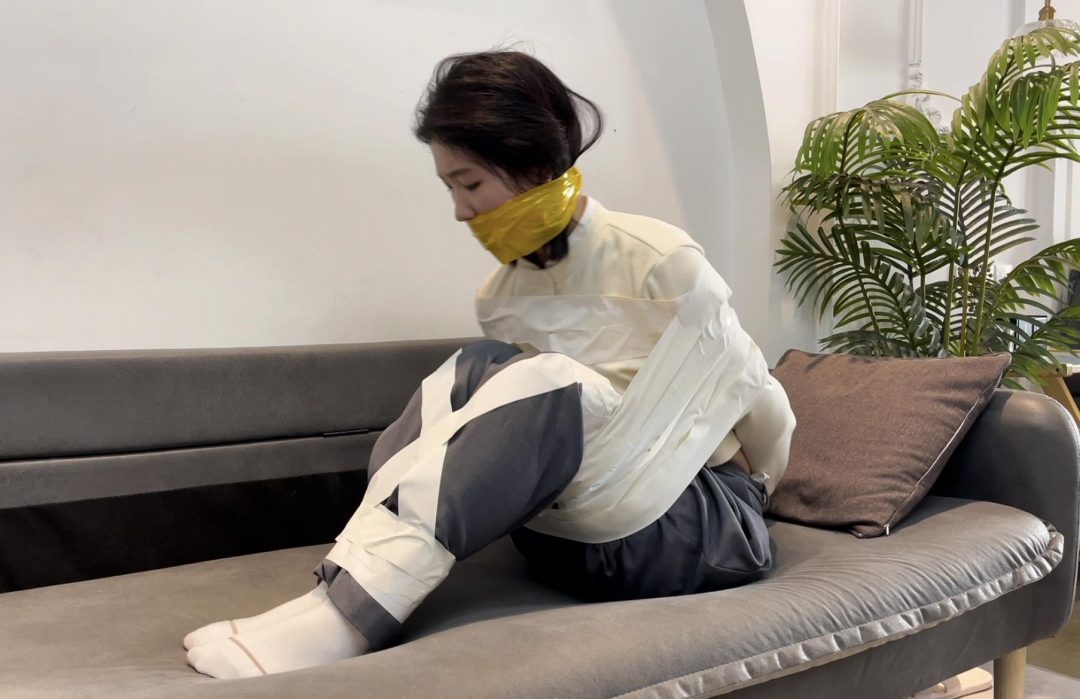 【小圆】白色胶带的束缚-6