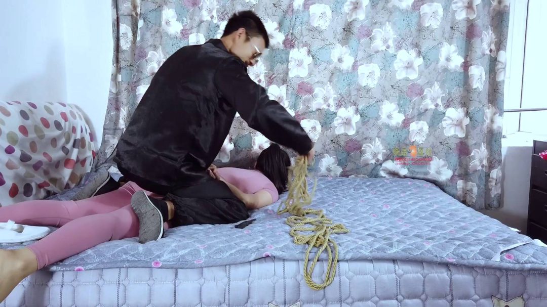 阴险的快递员-2