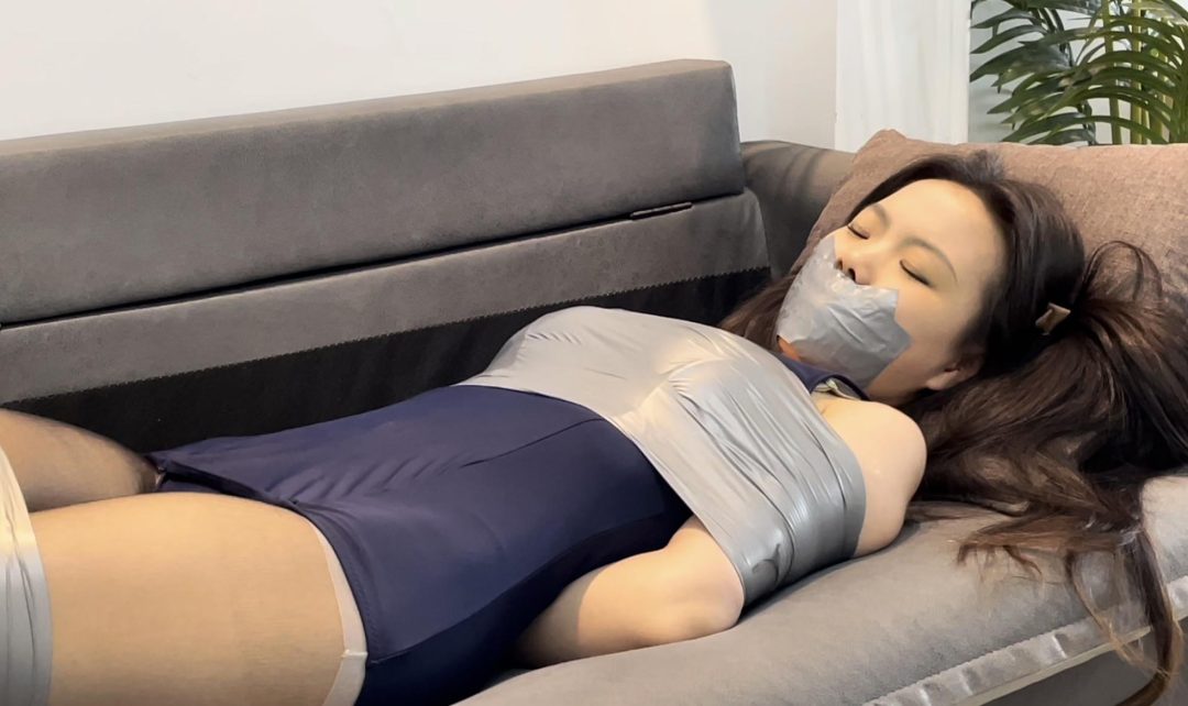 【小灵】银色胶带捆捆捆-5