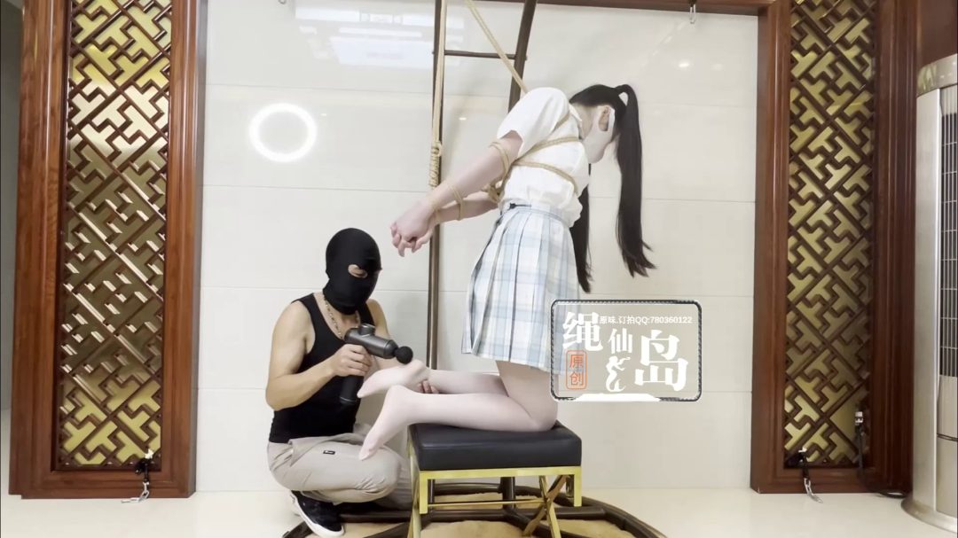 诗诗JK制服，驷马捆绑-4