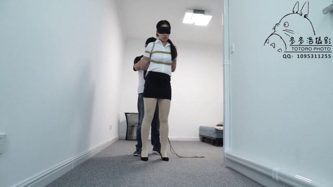 女白领受训记-1