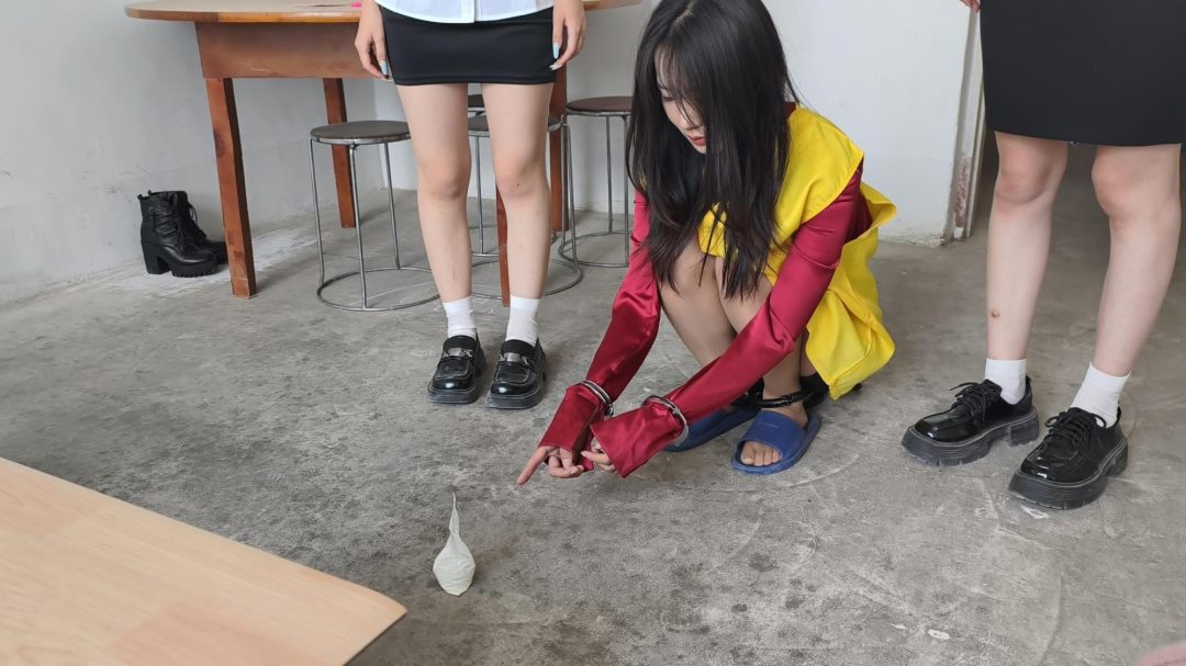 【鑫鑫工作室】若琪饰演王雪琴，被抓捕-8