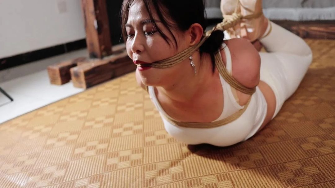 新模紧缚考验（三个造型）-8