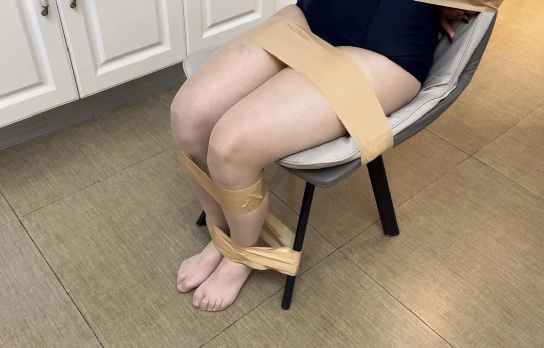 【缚艺录】【小语定拍】按照客户给的图片，做一个绳缚后手的讲解，再胶带的捆绑挣扎-6