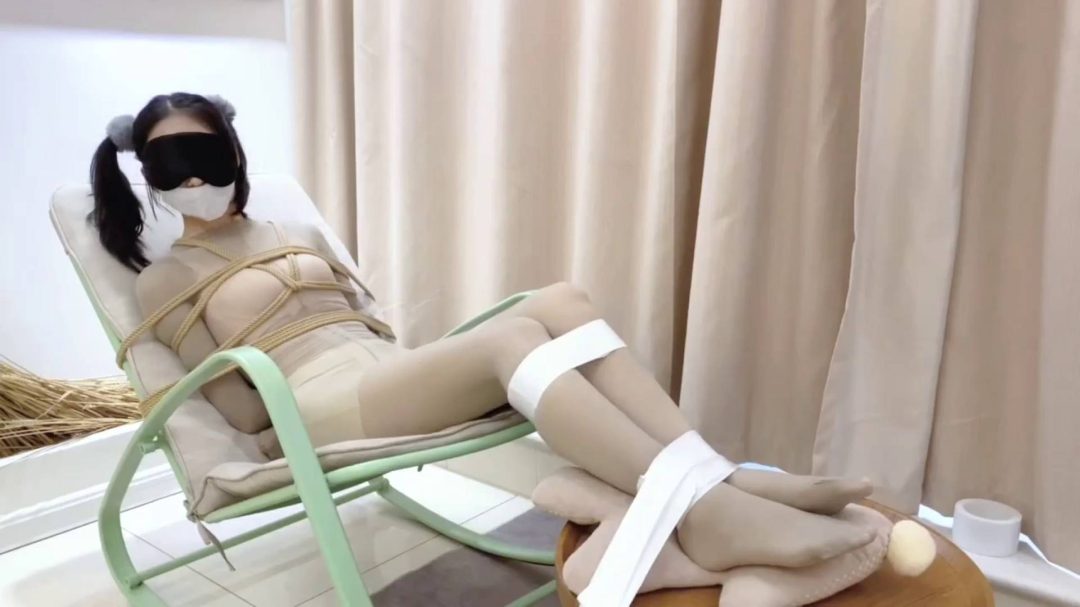 双马尾小泪的呼吸限制上-6