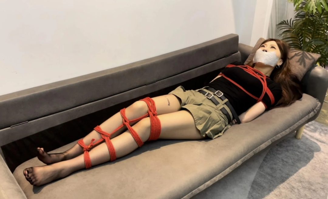 【小陈】新模小陈，身材纤细，jio很哇塞的女生，唯一缺点？嗯...就是不爱笑，挣扎程度很不错~-13