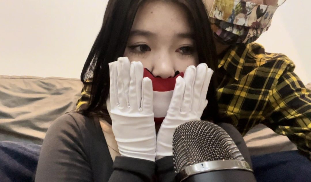 【小贝ASMR】小贝的口球+多层胶带助眠，口水封存了半小时-6