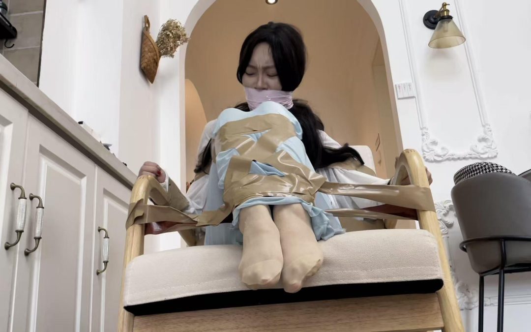 新模小林，挣扎感十足-5