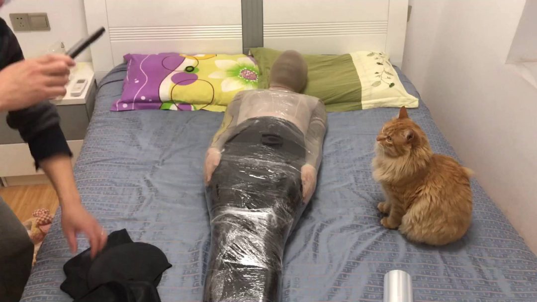 丝袜全包处女作，乳胶头套，保鲜膜包裹-6