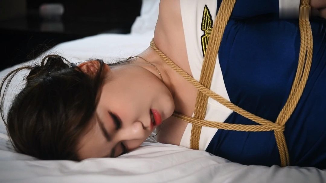 丽柜美束 空姐 图图-4