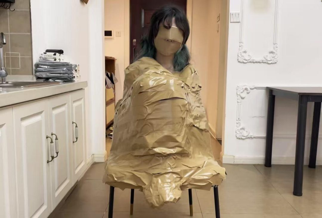 椅子上的全包，大口径胶带封嘴-6