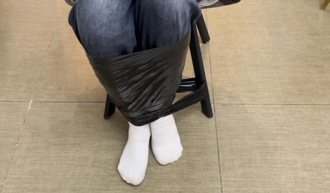 【小贺】 黑色胶带的挣扎-11