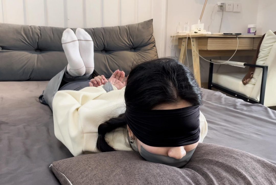 【小圆】胶带驷马与严实地封嘴-8